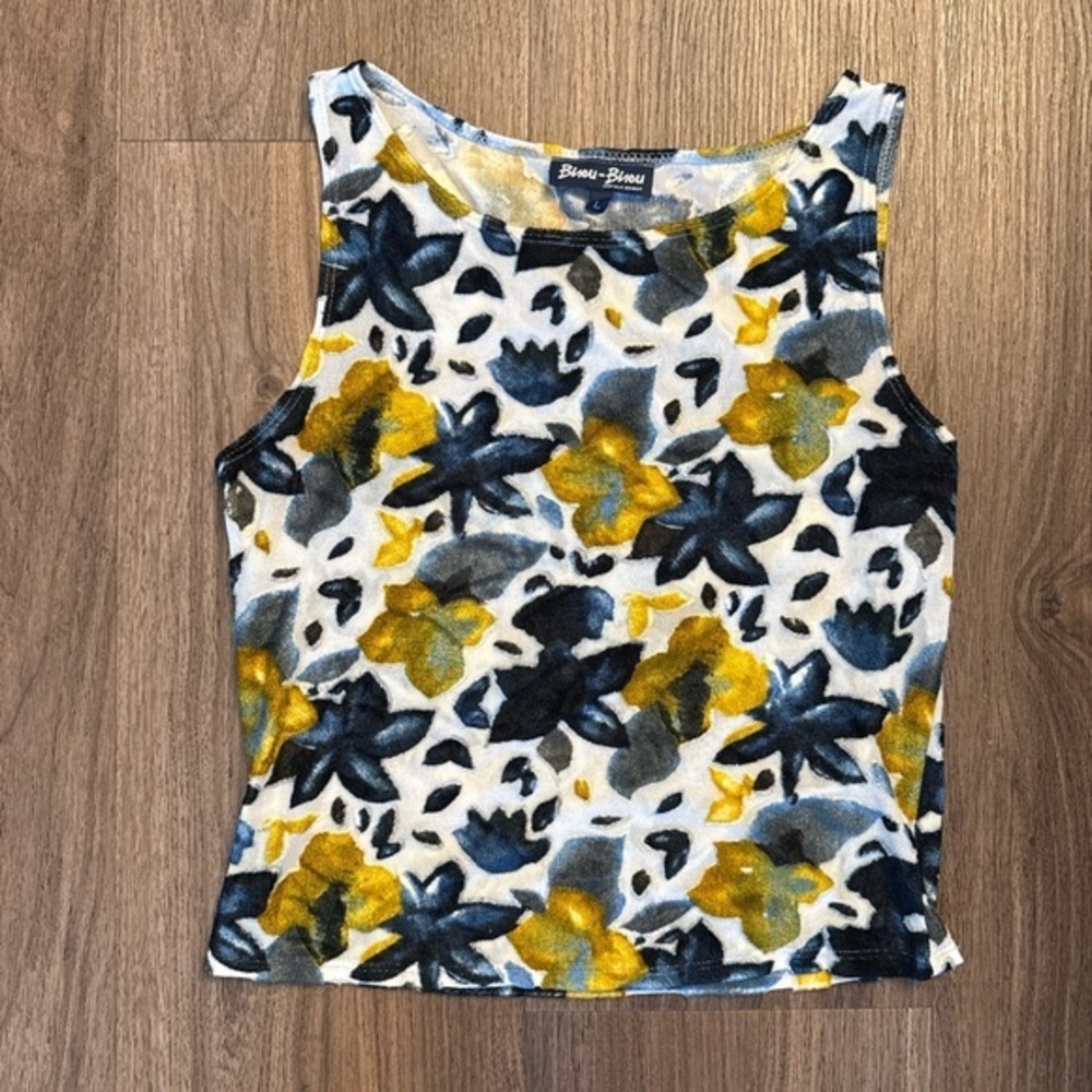 Vintage Bisou Bisou  Y2K Floral burnout rayon Tank Top in White, Yellow & Blue